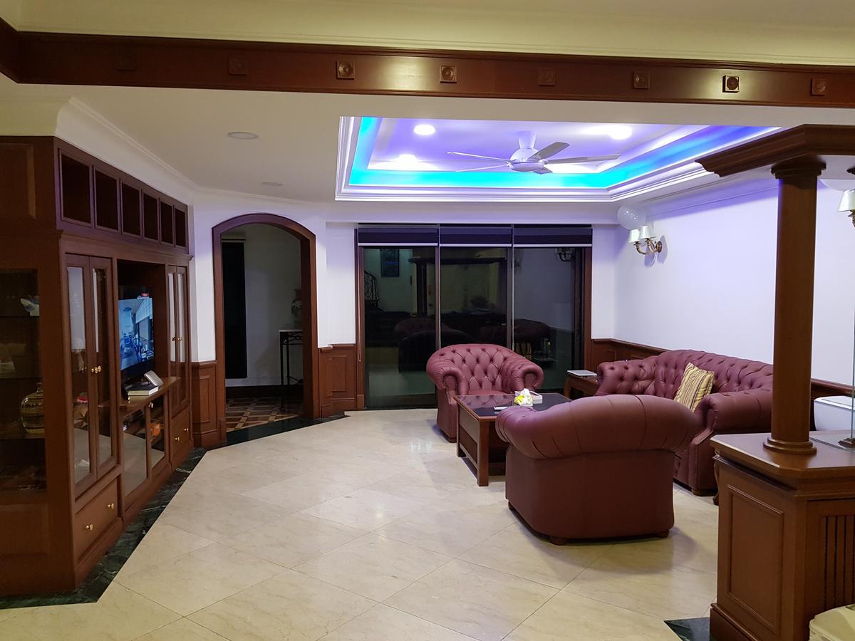 Marina Court Luxury Penthouse Aparthotel Kota Kinabalu Kültér fotó