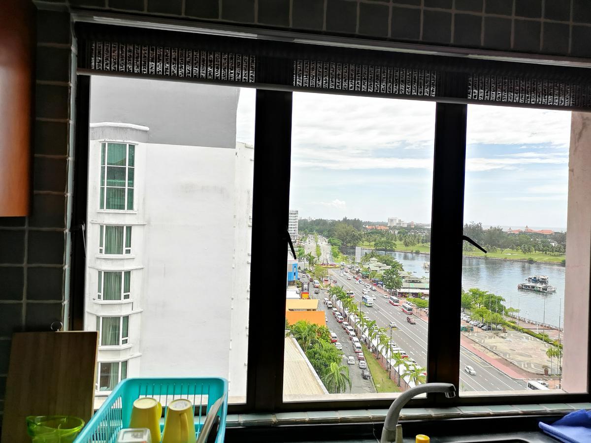 Marina Court Luxury Penthouse Aparthotel Kota Kinabalu Kültér fotó
