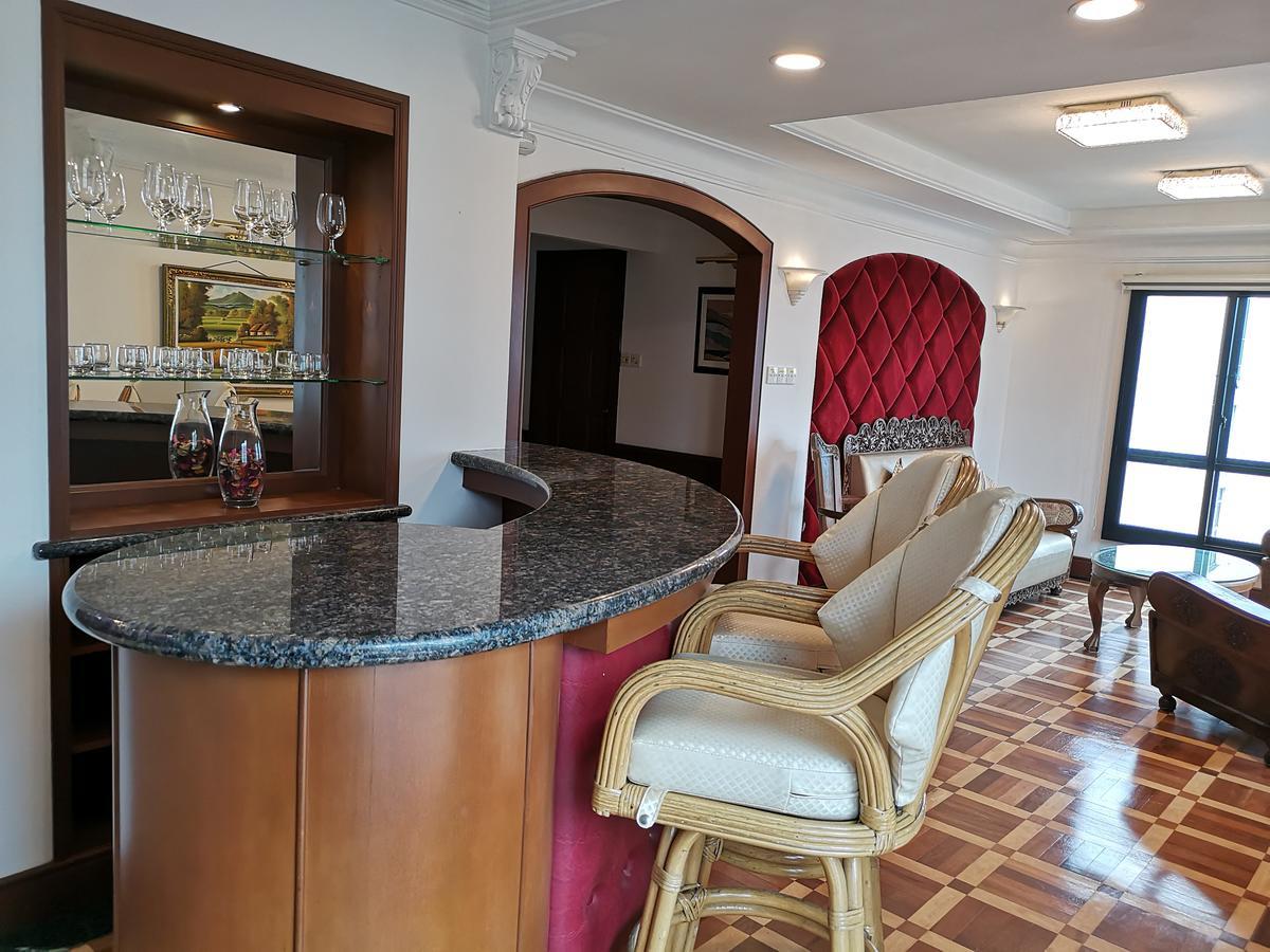Marina Court Luxury Penthouse Aparthotel Kota Kinabalu Kültér fotó