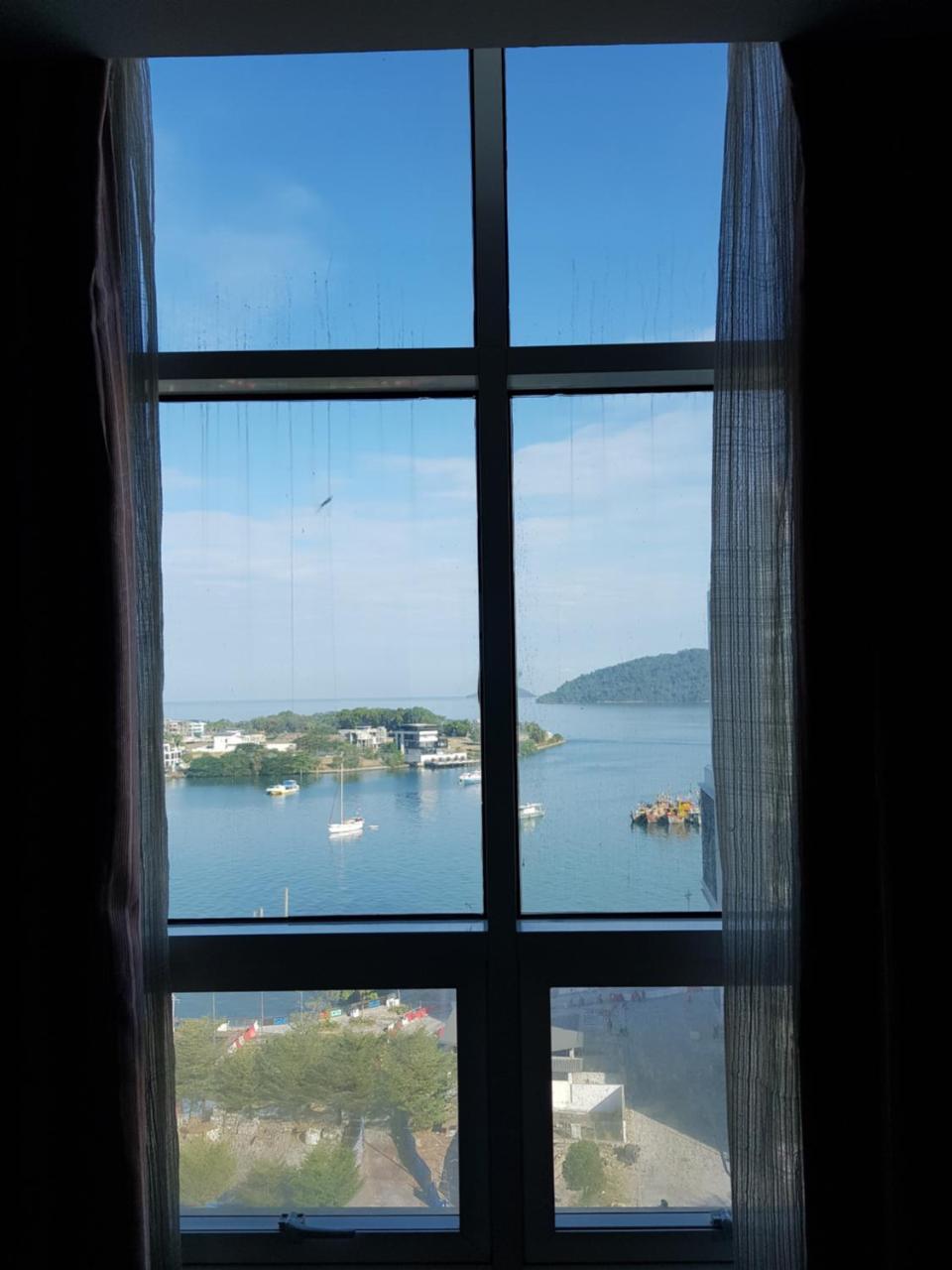 Marina Court Luxury Penthouse Aparthotel Kota Kinabalu Kültér fotó