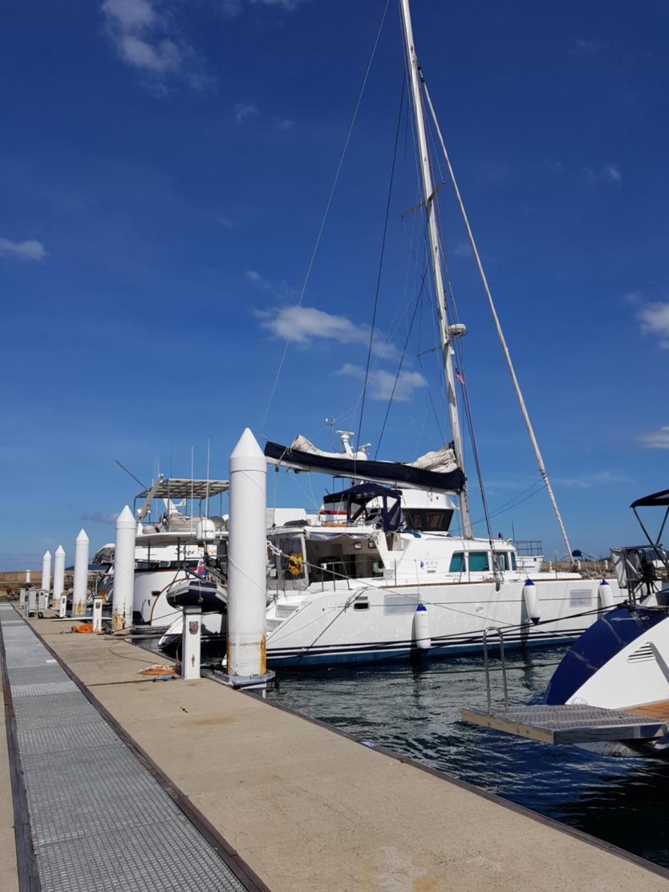 Marina Court Luxury Penthouse Aparthotel Kota Kinabalu Kültér fotó