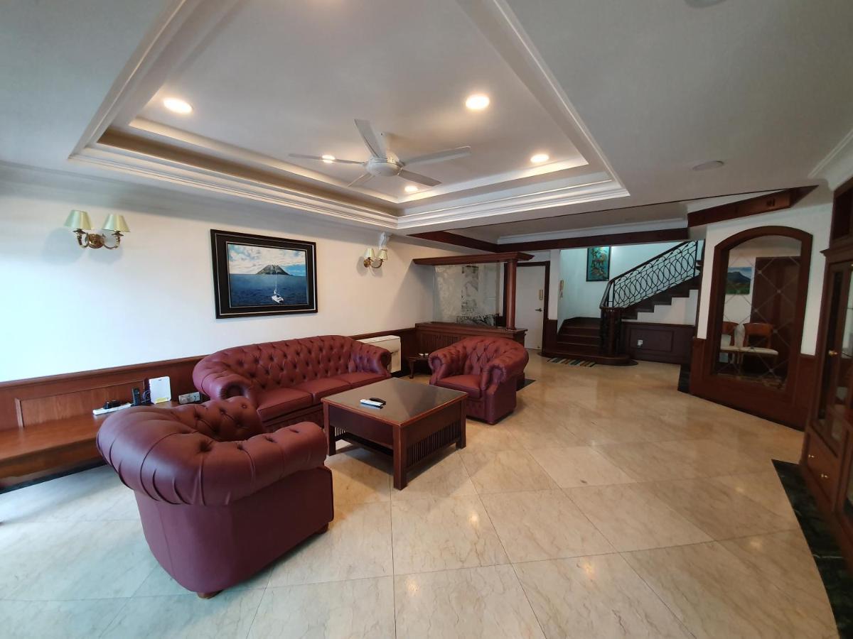 Marina Court Luxury Penthouse Aparthotel Kota Kinabalu Kültér fotó